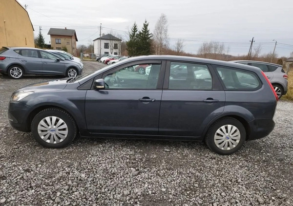 Ford Focus cena 17900 przebieg: 230000, rok produkcji 2010 z Częstochowa małe 466